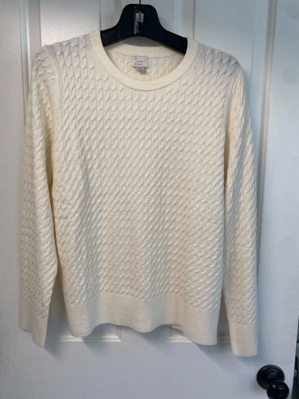 Crewneck Cable Knit Sweater - Cream